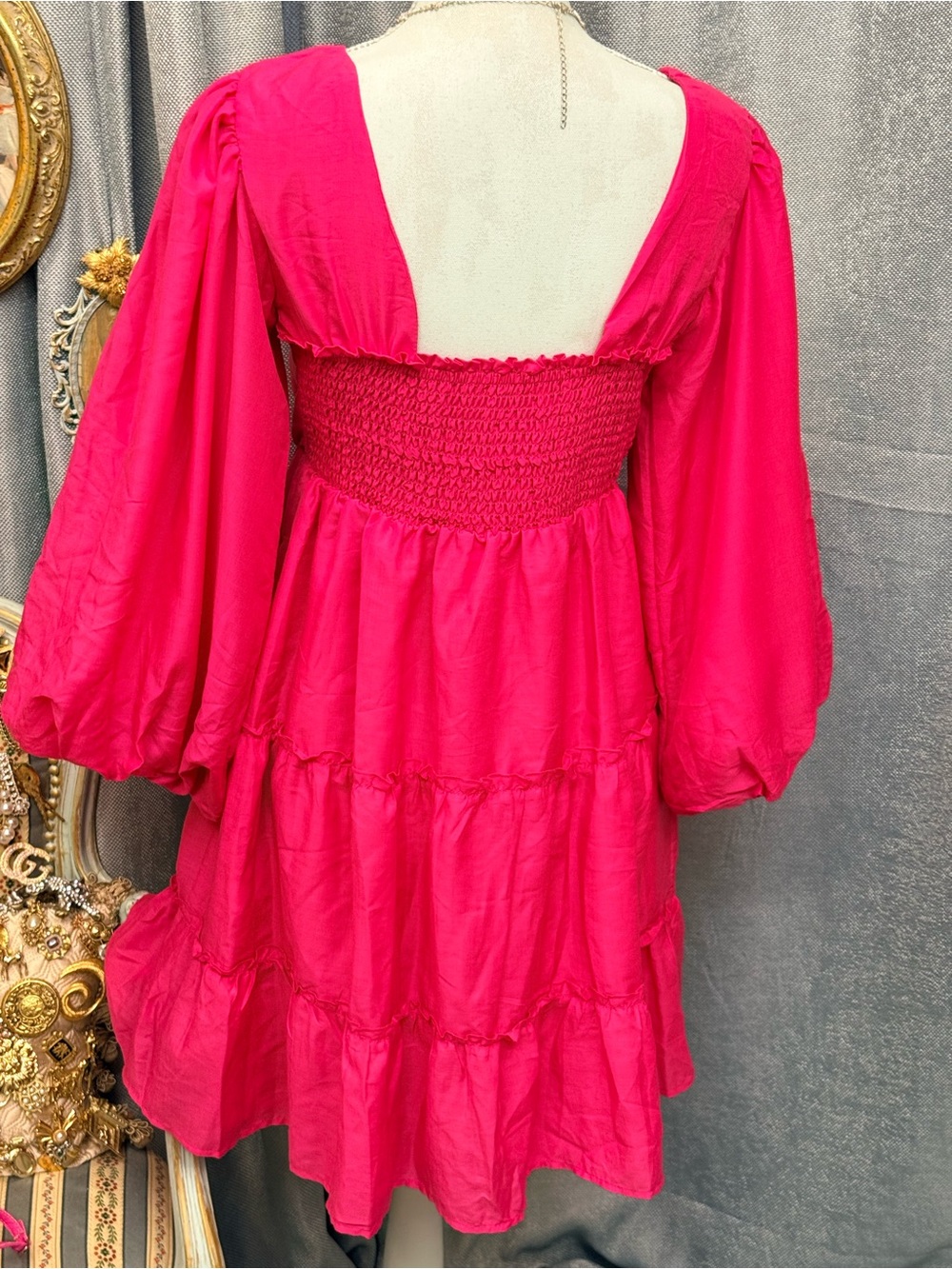 Women's Fuchsia Puff-Sleeve Tiered Dress - Picture 4 of 8